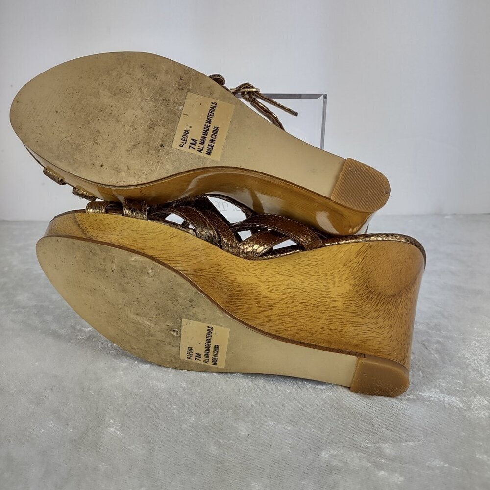 Steve Madden (Leona) Bronze Snakeskin Print 4 Inch Strappy Wedges Size 7 - Picture 9 of 12